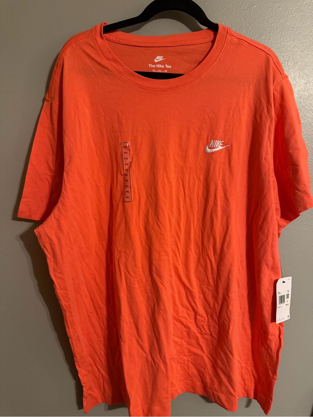 Nike Men’s Coral Short Sleeve Logo Tee